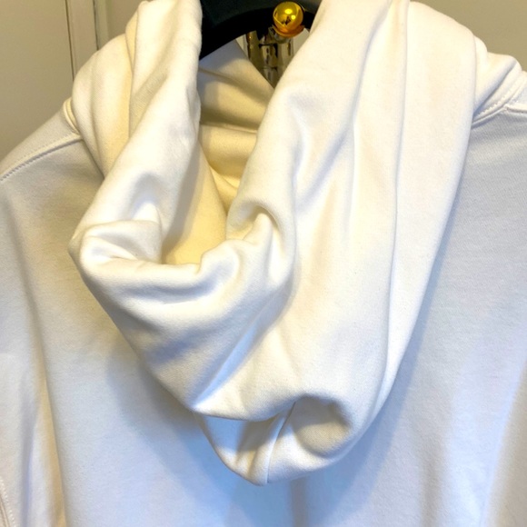 NWOT  Uniqlo brand Dragon Ball  hoodie size L - Picture 4 of 8